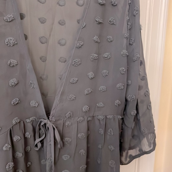 Maurices semi sheer tie front tunic - Picture 2 of 4